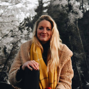 Meet your Posher, Emma